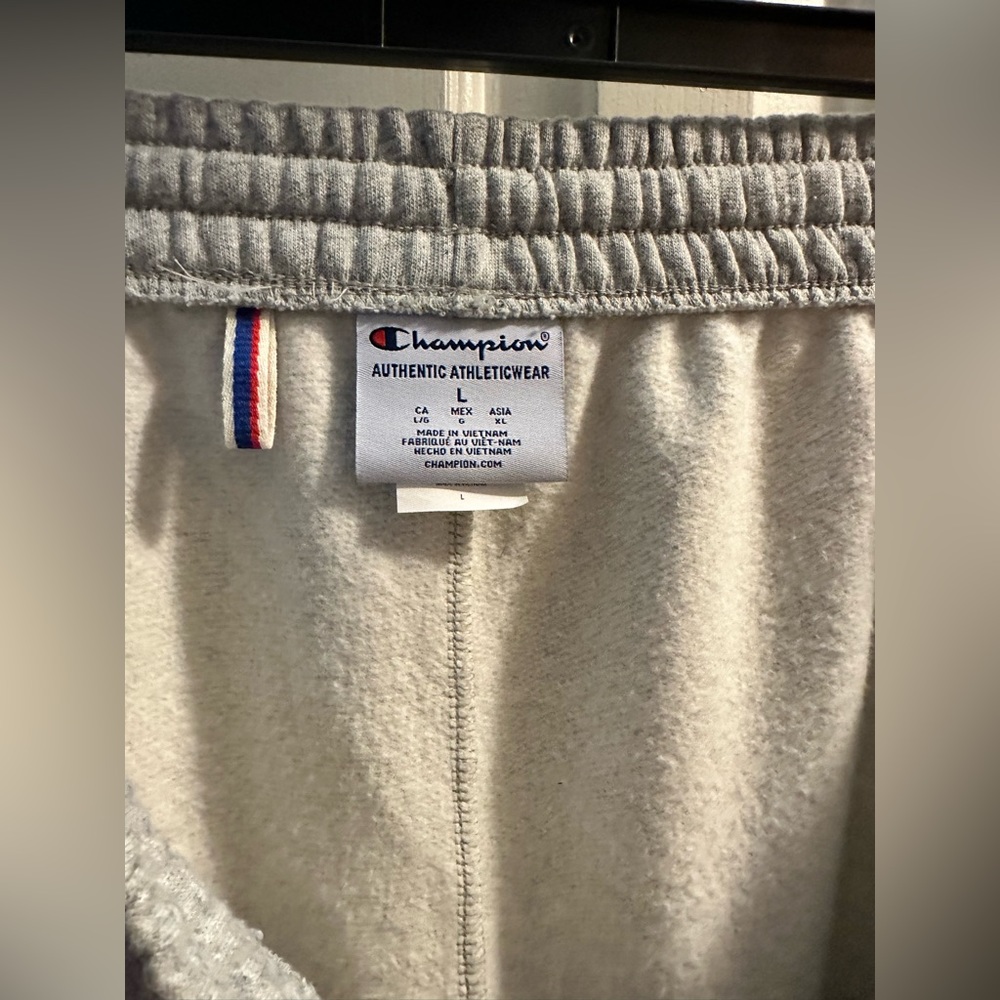 Large grey Champion sweatpants